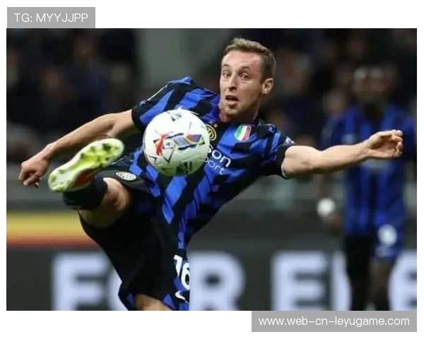 国米弗拉泰西秒断推进助攻一条龙完成